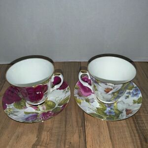 Vintage Duchess Bone China Tea Cups & Saucers Set Floral Pattern England